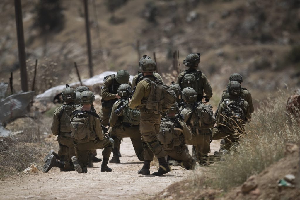 Israeli soldiers in Online News & Headline News