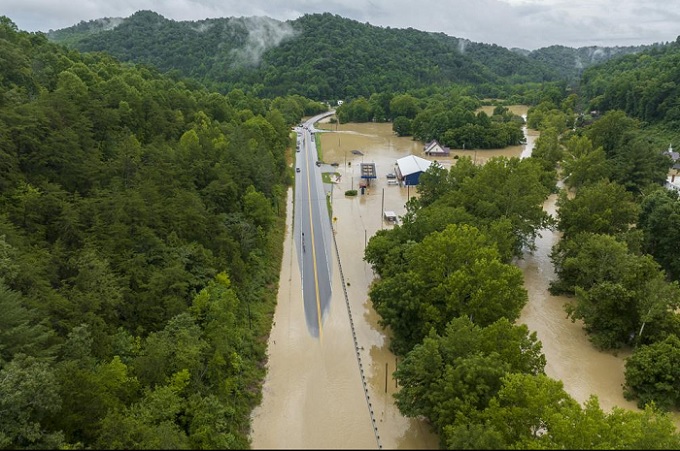 Kentucky floods in breaking news & online news