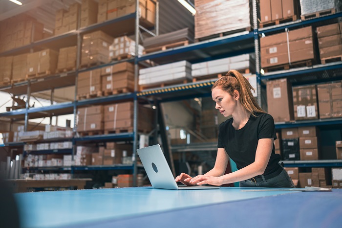 Warehouse images in online news & the economy