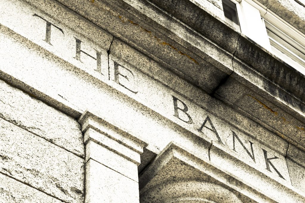 Bank's facade in Online News & the Economy