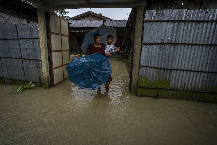 India Floods in Online News & Headlines