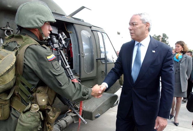 Colin Powell in Colombia in online news & world news