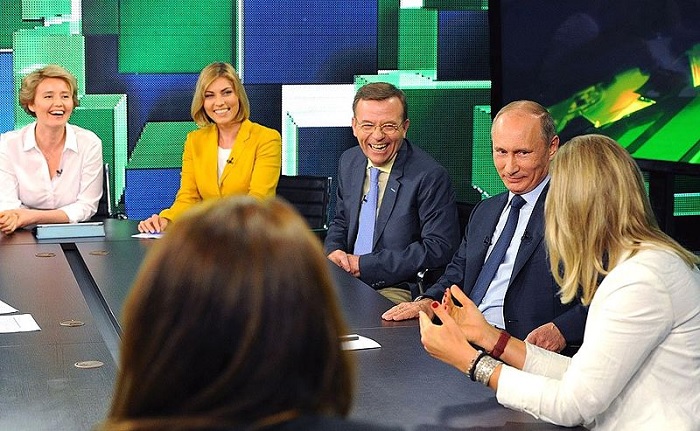 RT & Putin in online news & world news