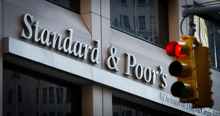 S&P's facade in world news & online news