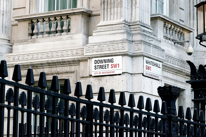Downing Street in online news & headline news