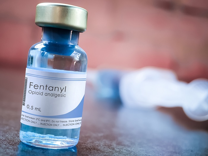 Fentanyl in online news & headline news