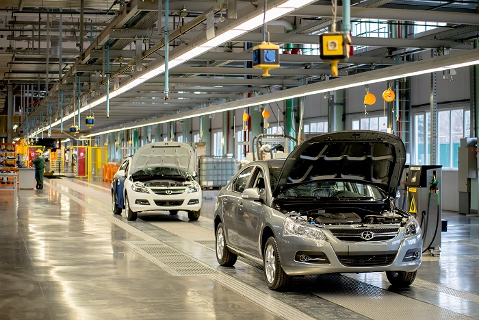 car manufacturing in online news & world news