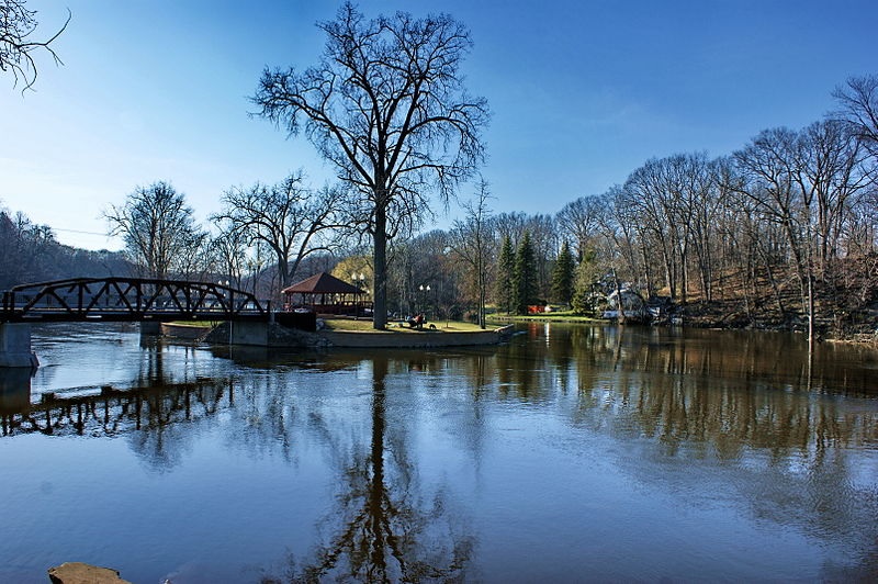 Michigan river in online news & bulletin news