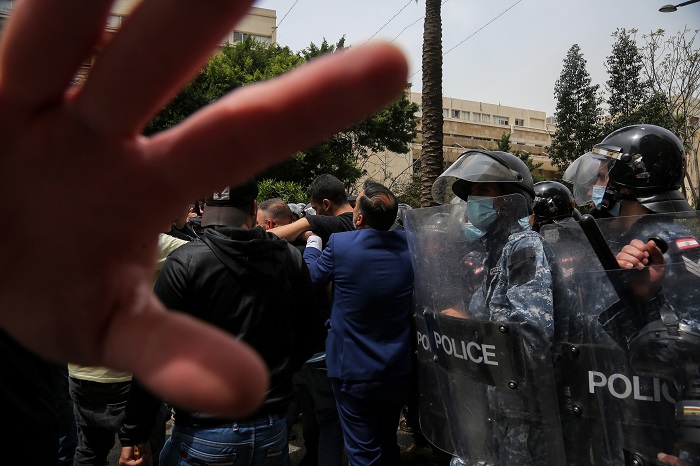 Lebanon's strife in world news & online news