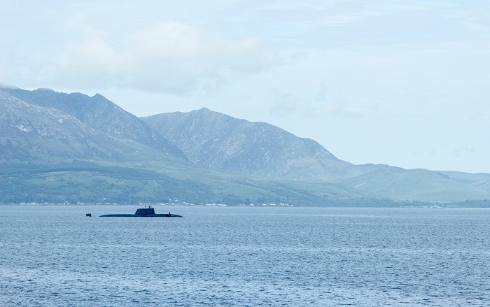 UK submarine in online news & world news