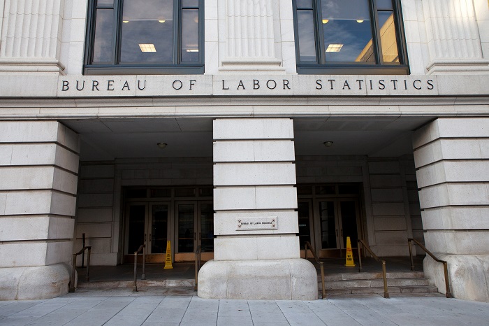 Bureau of Labor Statistics in online news & the economy