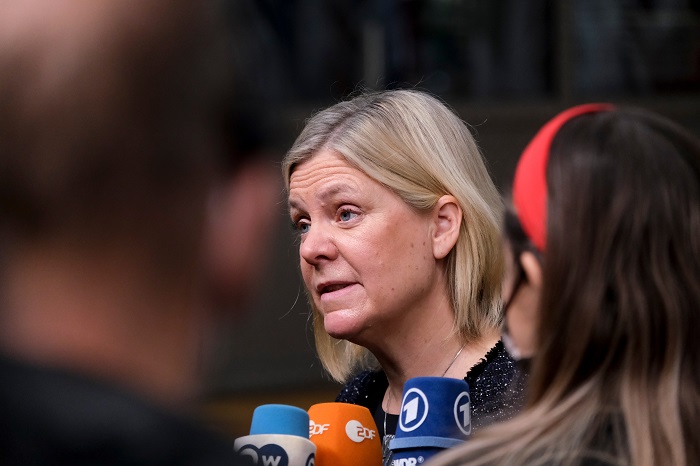 Sweden's Prime Minister in online news & headline news