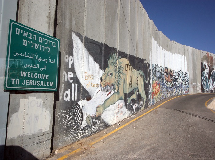 West Bank's wall in online news & world news