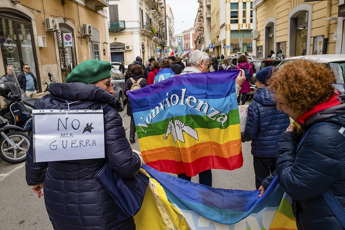 Anti war protests in Italy in headline news & online news