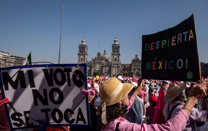 Mexicans protest against electoral reforms in online news & headlines