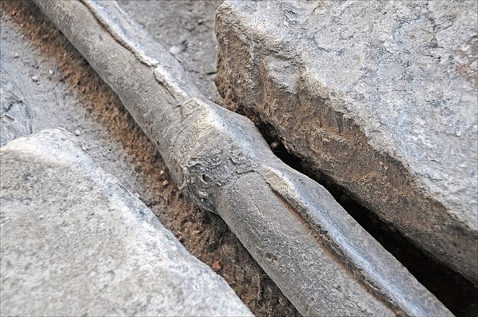 A Roman lead pipe in news online & headlines