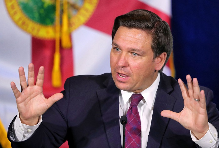 Ron Desantis in online news & headlines