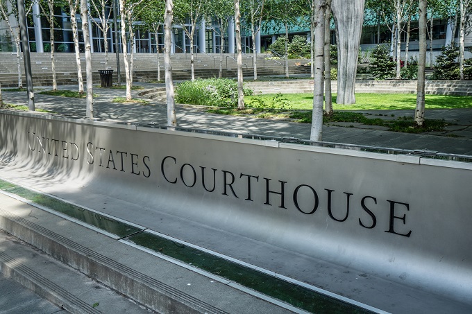 A courthouse image in headline news & online news