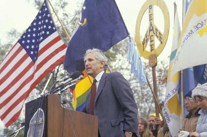 Daniel Ellsberg in commentary & editorials