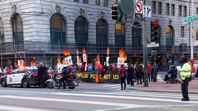 Protests against PG&E in commentary & editorials