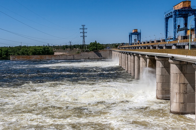 In Ukraine a hydroelectric dam in world news & online news