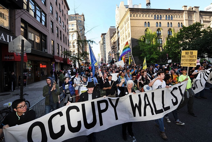 Occupy Wall Street movement in 2012 in economy news & online news
