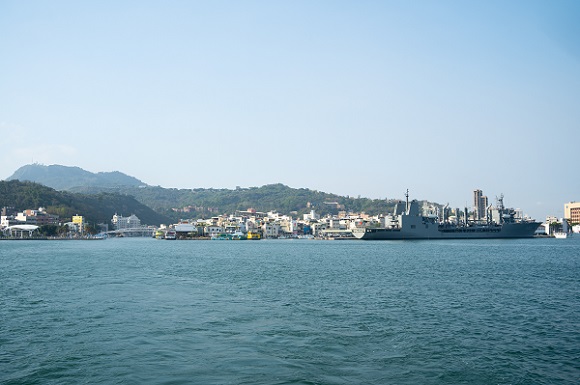 A naval vessel in Taiwan in headline news & bulletin news