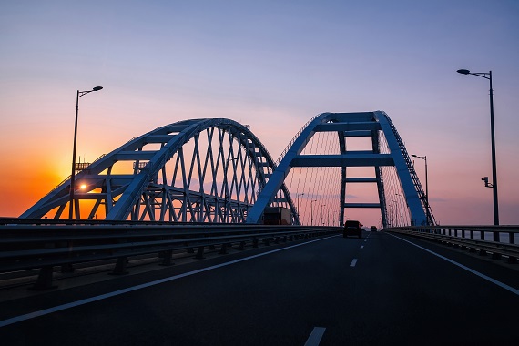 In Crimea the bridge over the Kerch Strait in world news & bulletin news