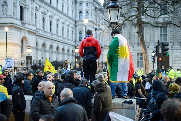 Protests and the police in London in world news & online news