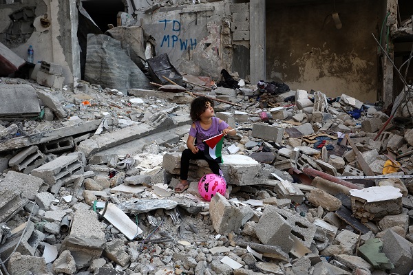 Gaza's destruction & children affected in world news & breaking news