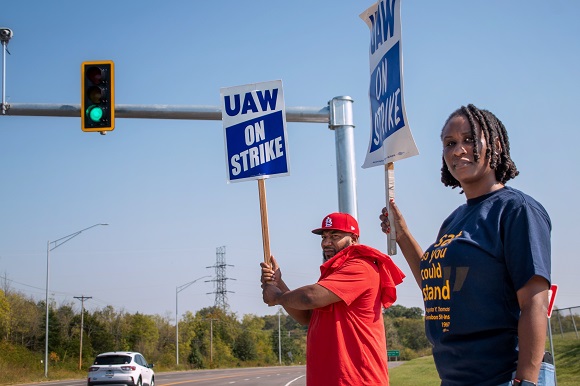 UAW's strike in Missouri in bulletin news & news online