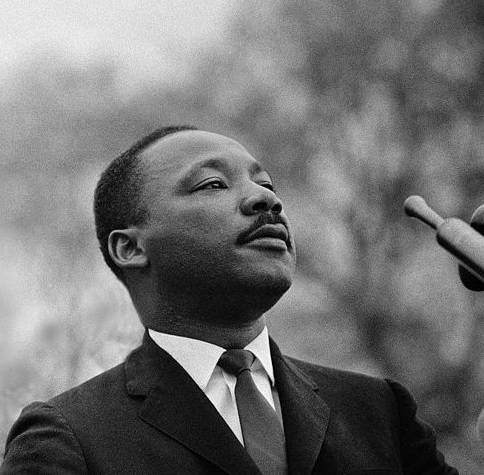 Martin Luther King, Jr in commentary & online news