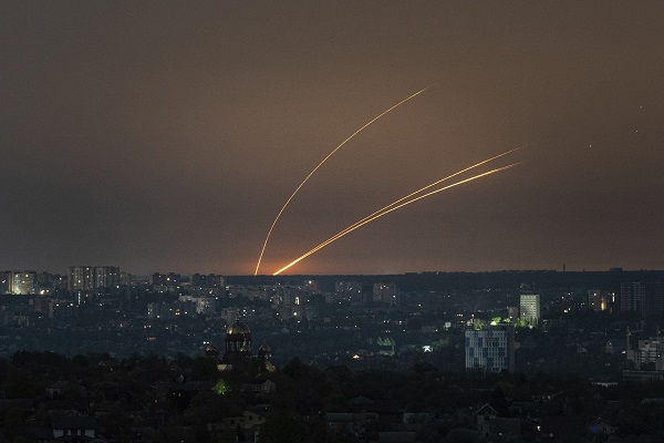 Ukraine's attacks against Russia in world news & online news