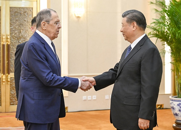 President Xi and Foregin Secretary Lavrov in headline news & world news