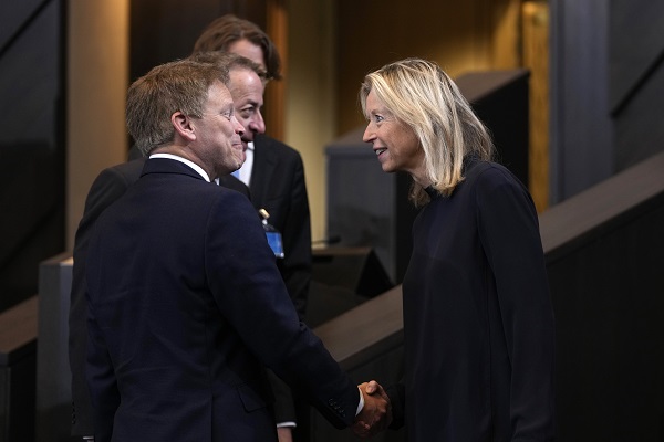 NATO makes its plans for war in bulletin news & online news