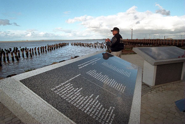 Bay Area leaders react to the exoneration of the Port Chicago 50 in headline news