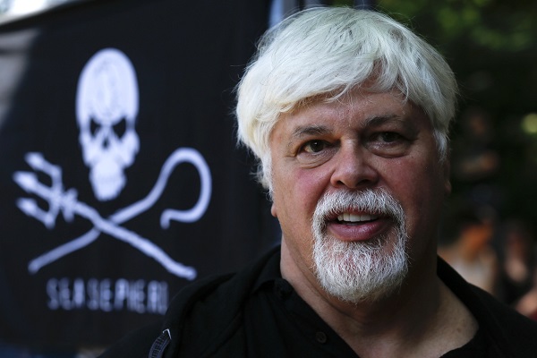 Greenpeace activist Paul Watson in breaking news