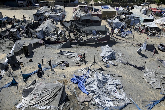 Palestinians & Israeli airstrikes in bulletin news