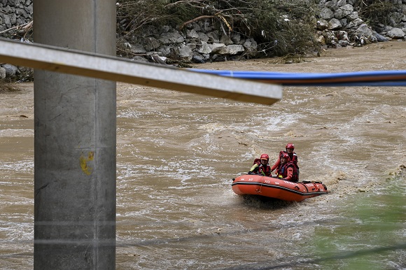 Shaanxi province floods in bulletin news