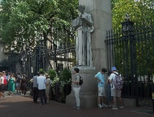 Columbia University following the resignation of Minouche Shafik in news online
