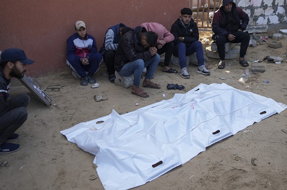 headline news bulletin news online news Israeli airstrikes