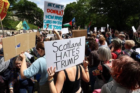 Scotland protests Trump's visit