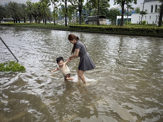 flooding landslides Vietnam Thailand