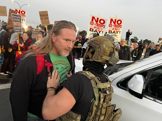 ICE acitivity is paused in Oakland breaking news North American news headline news online news
