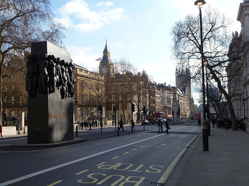 UK's economy quarterly growth online news economy news economy Uk's economy online news news online world news