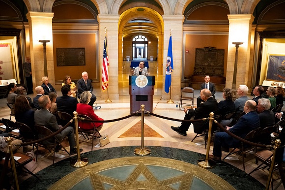 Minnesota's chief justice declined again North American news online news headline news